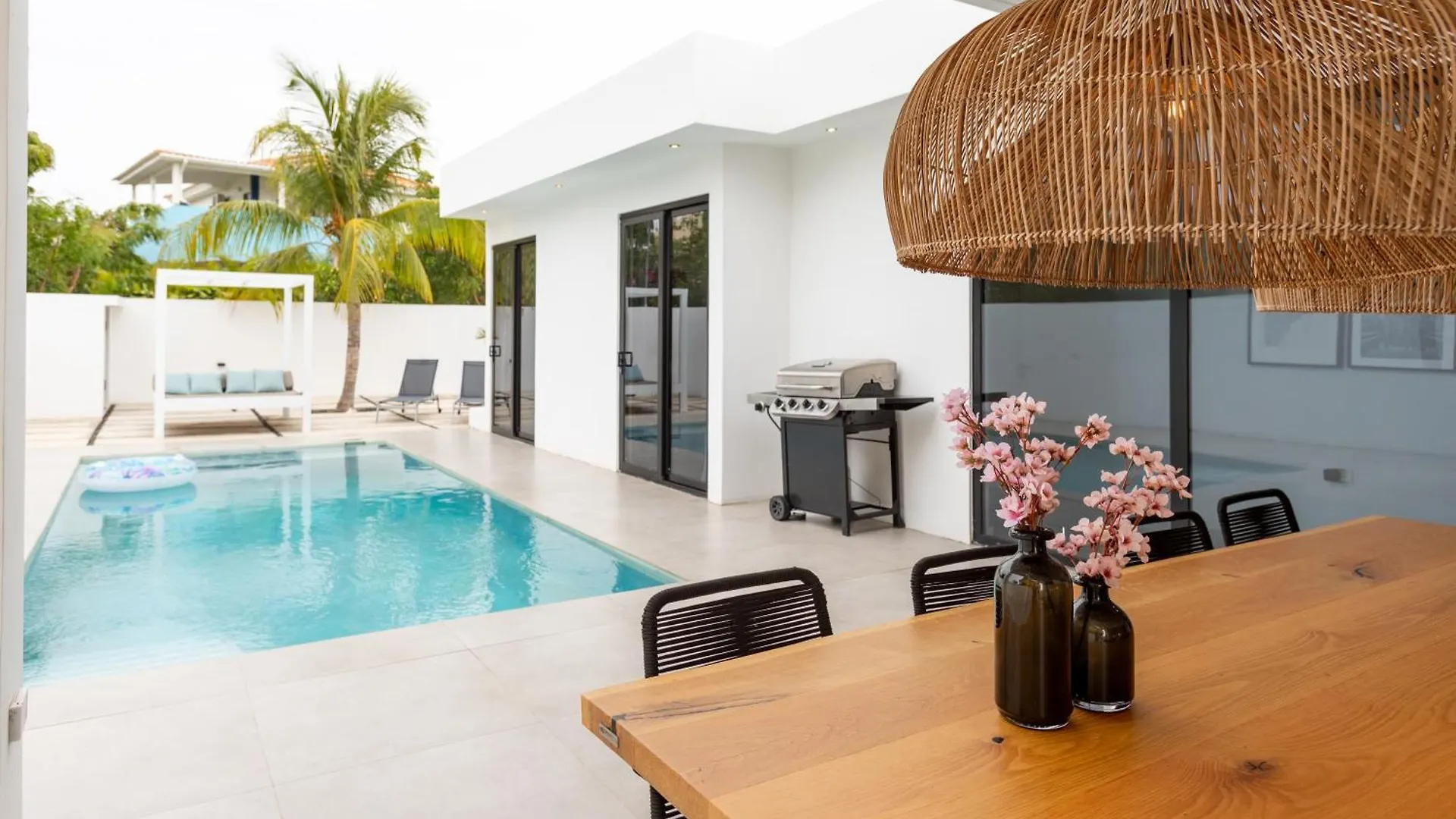 Villa Casa Familia Grote Berg Curaçao